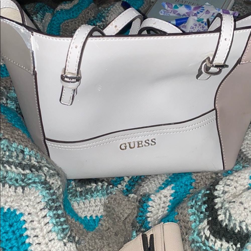 Guess tote purse